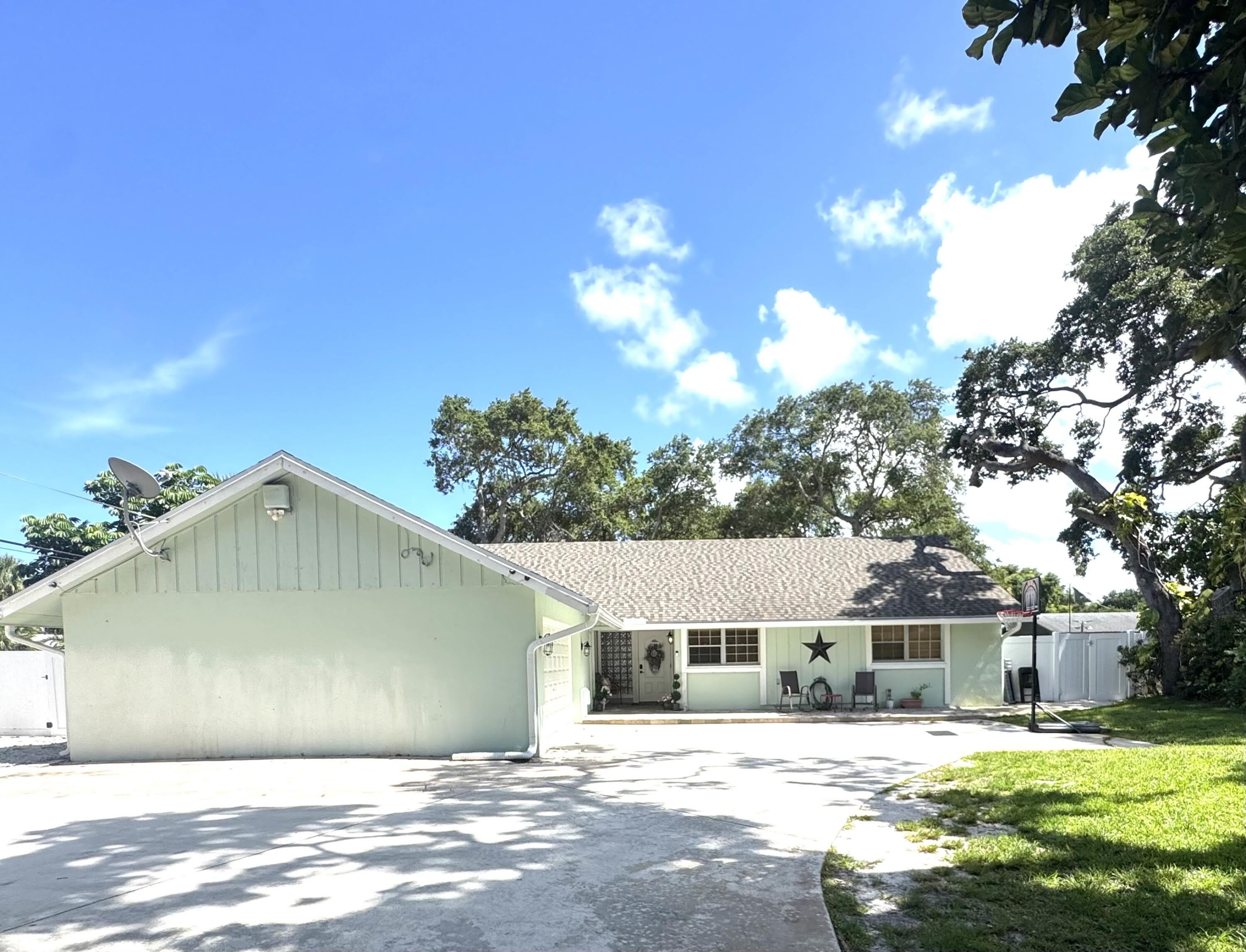 2518 Ranch House Road – photo 2
