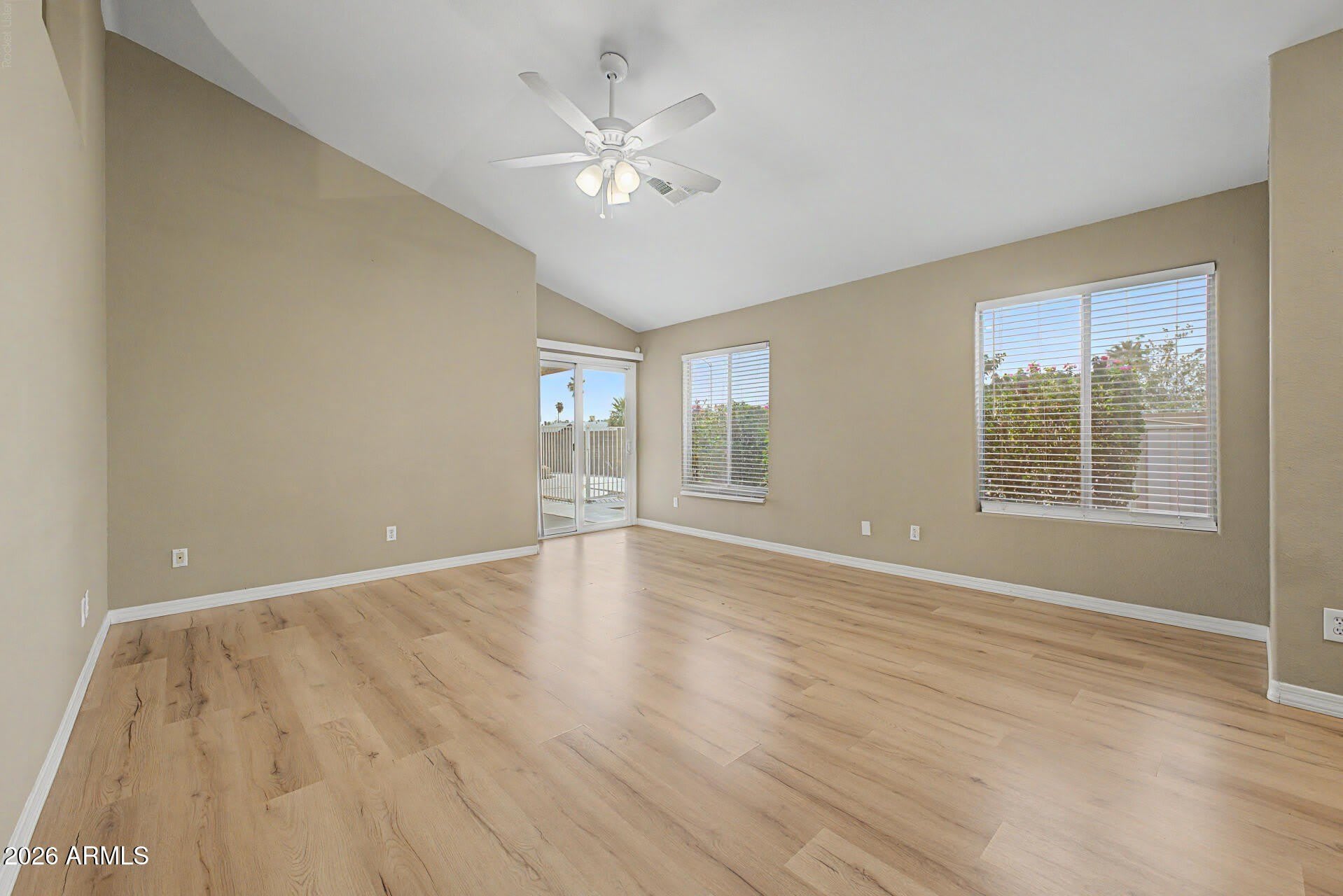 19003 N 12th Drive – photo 4