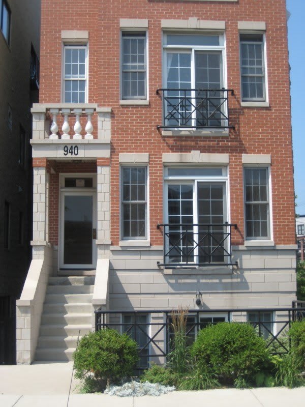 940 W Concord Place – photo 1