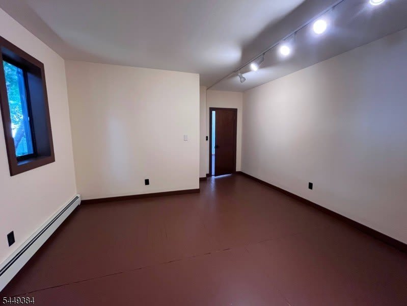 64 Clifton Blvd – photo 3