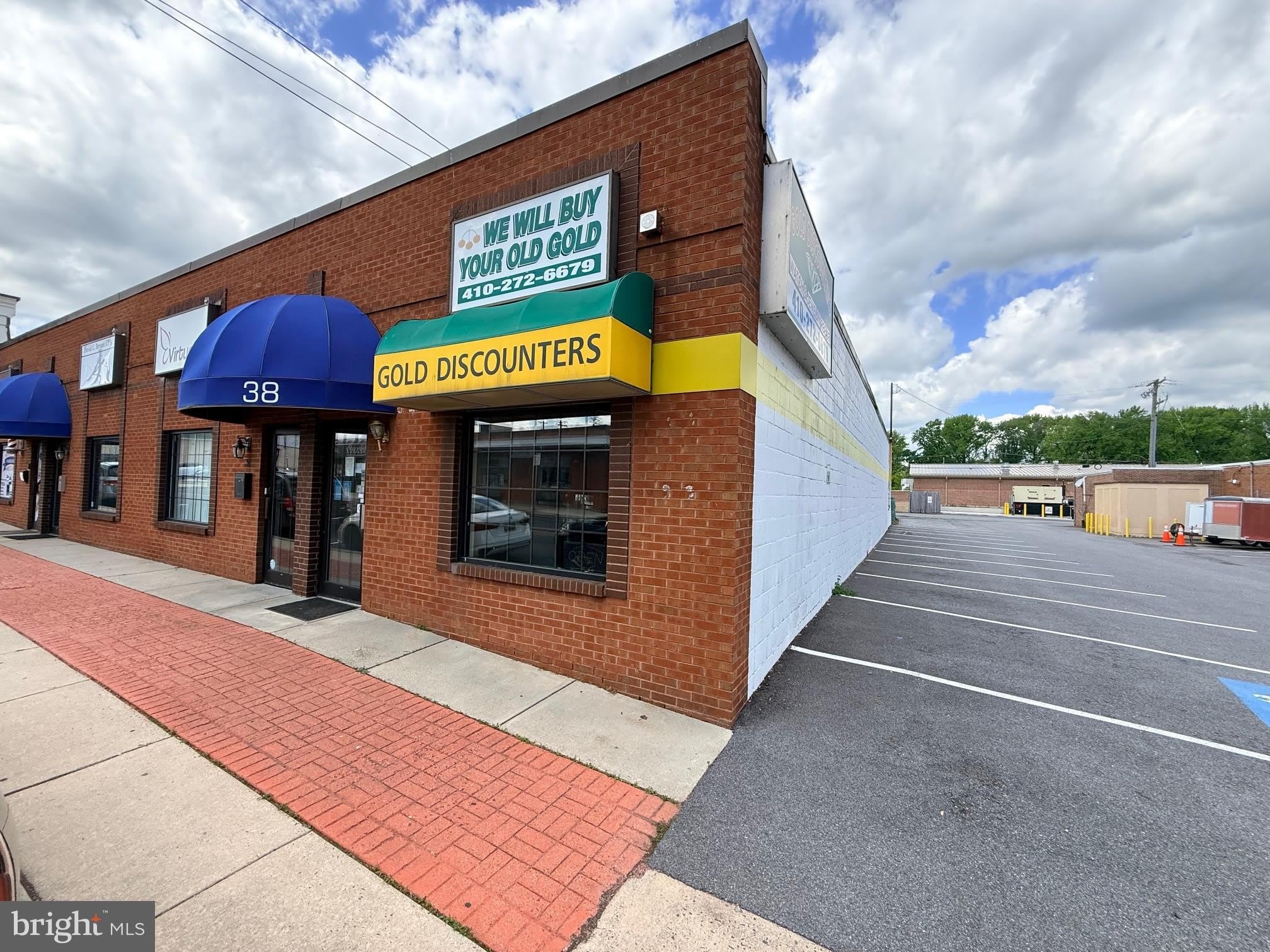 38 PARKE Street – photo 1