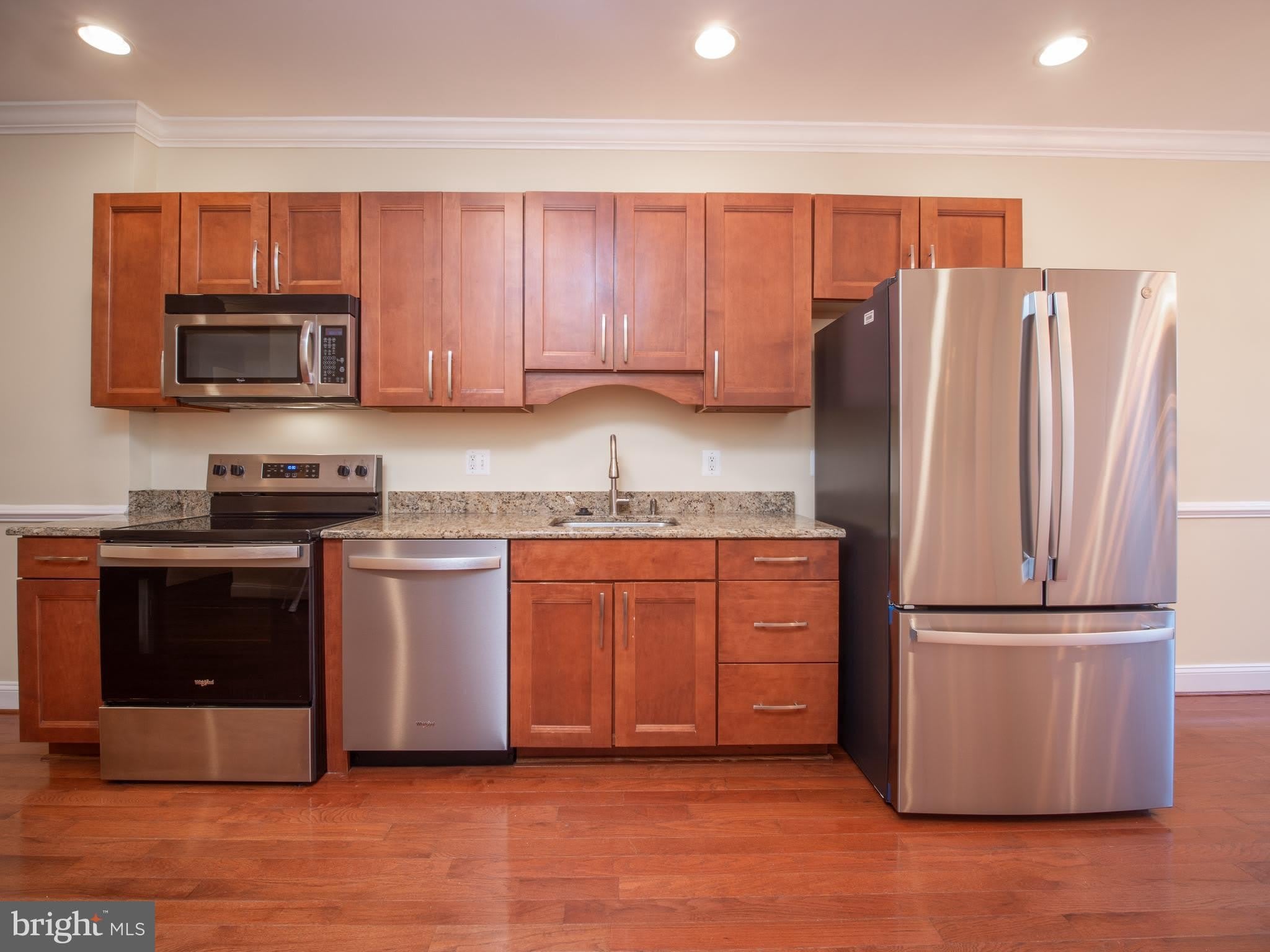 648 Newton Place Nw – photo 4