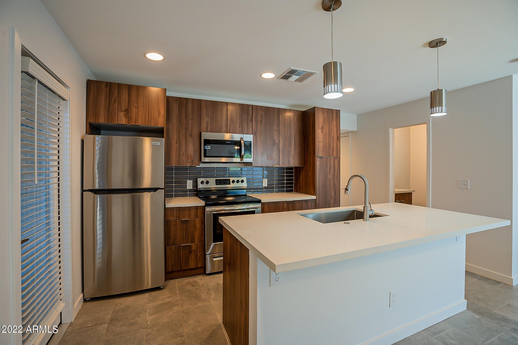 6227 N 13th Place – photo 1