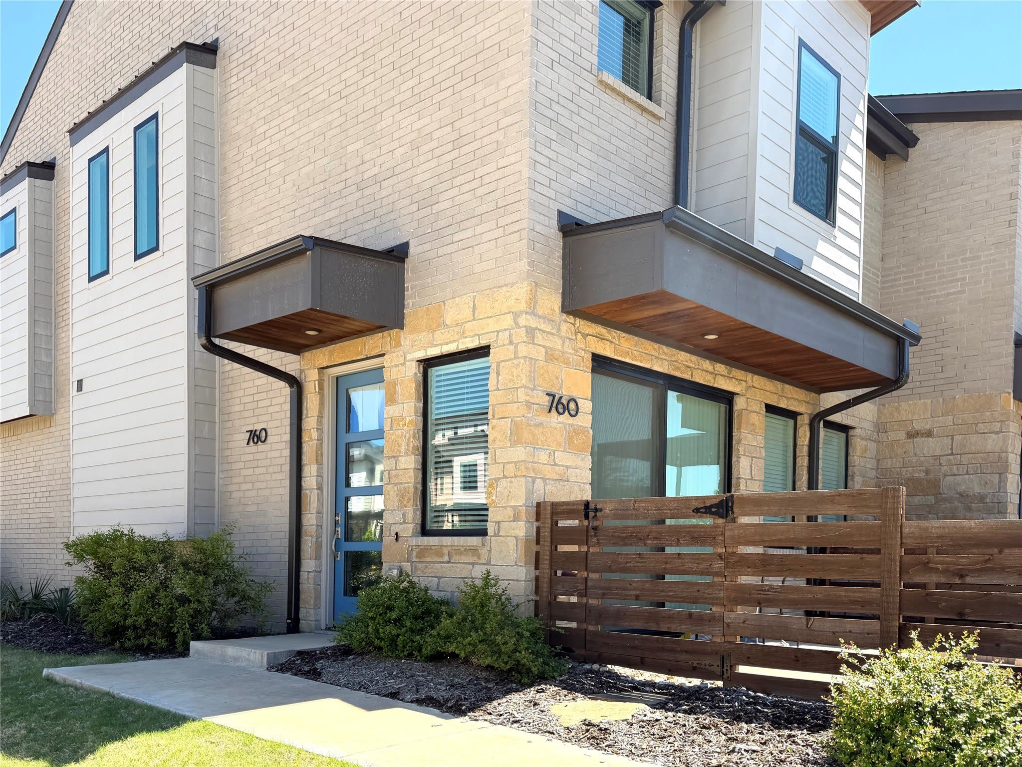 760 Cavitt Court – photo 2