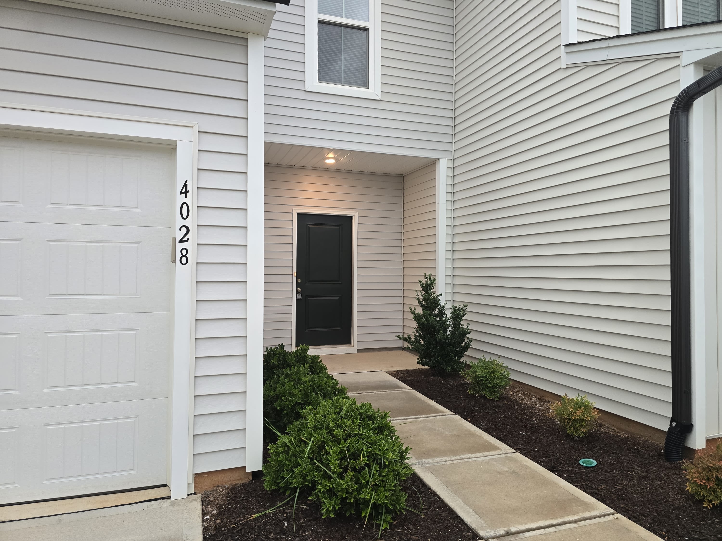 4028 Beckton Trail – photo 2