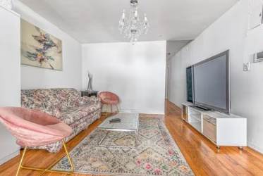 605 2nd Ave – photo 3
