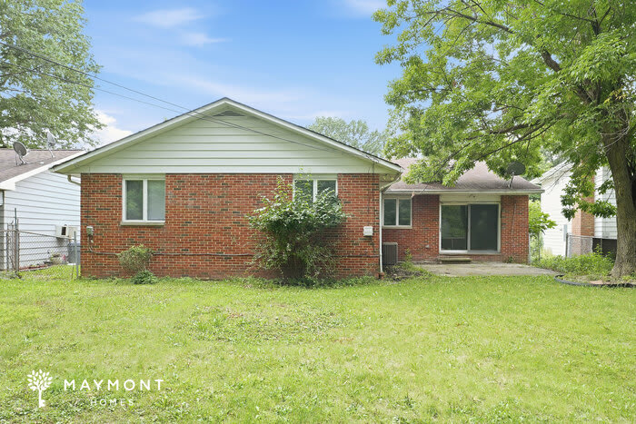 4639 Whitehall Drive – photo 3