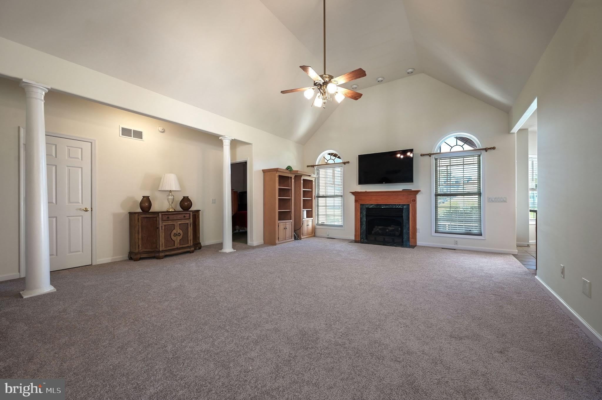 85 REDCREST Court – photo 2