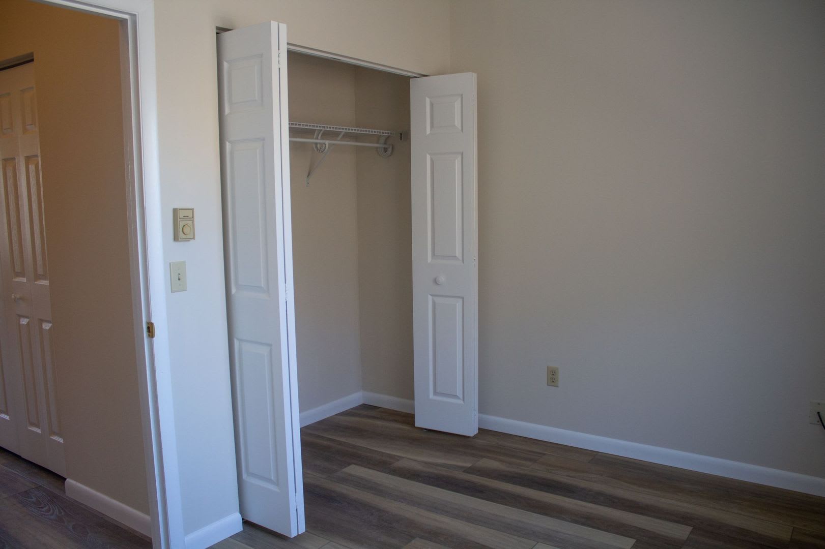 Forest Edge Townhomes- 1 month Rent Free! – photo 4