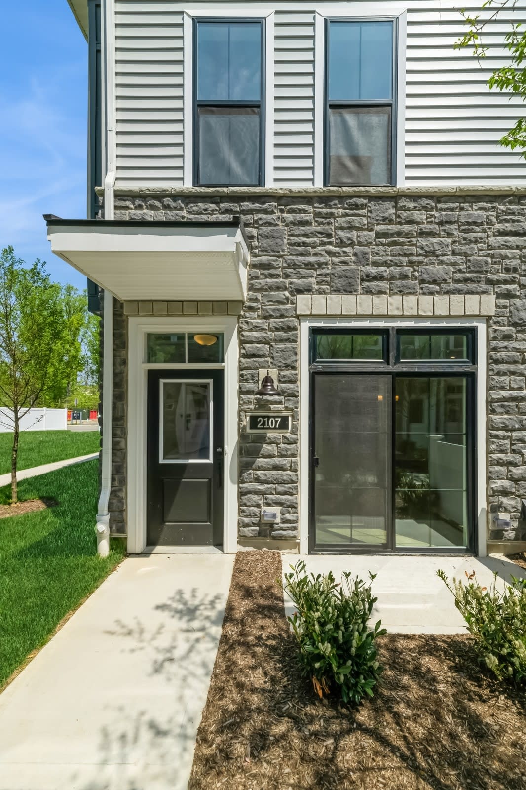 2107 Donatello Dr – photo 1