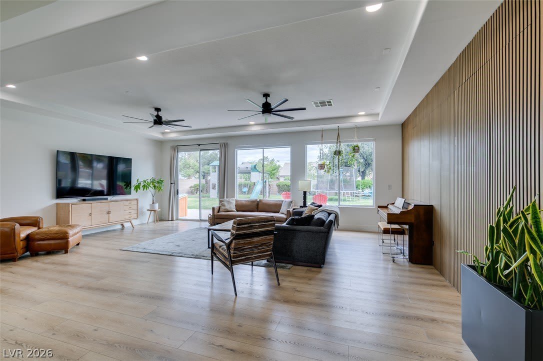 7210 Shallowford Avenue – photo 4