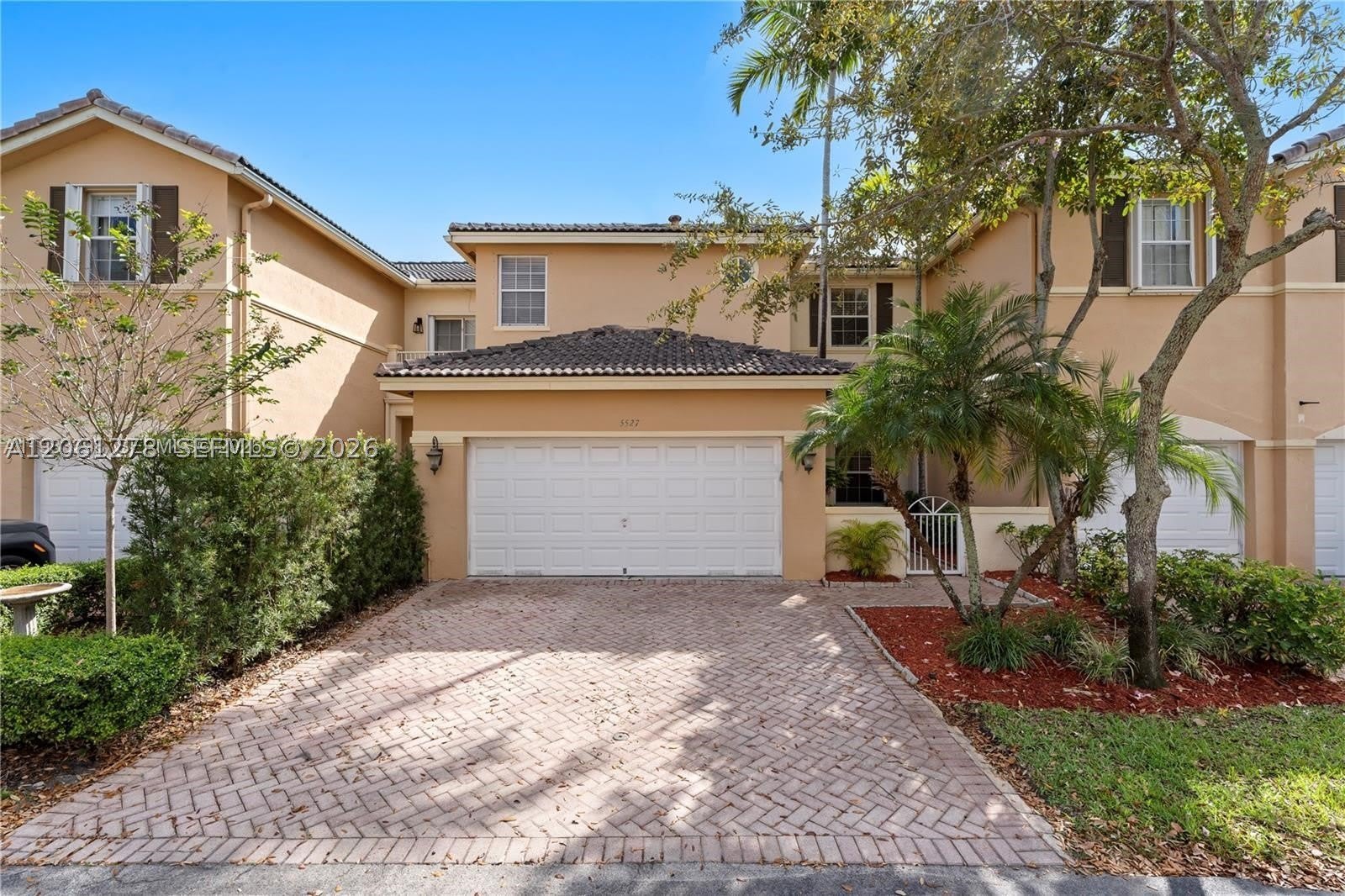 5527 Nw 113Th Ave – photo 1