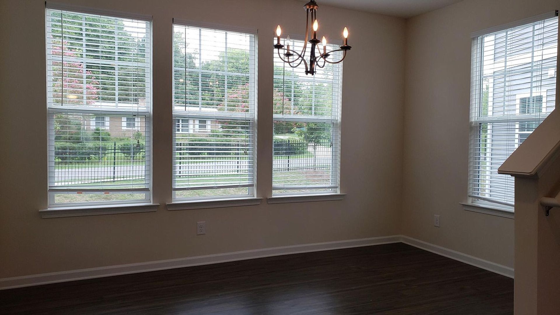 Room in 4 Bedroom Home at Sharonbrook Dr – photo 2