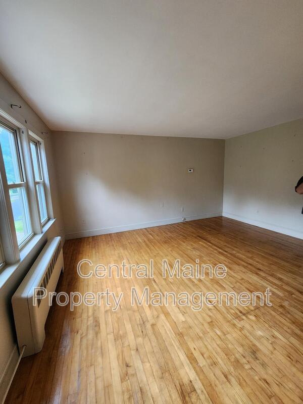 156 Cottage St. 2nd fl. L – photo 3