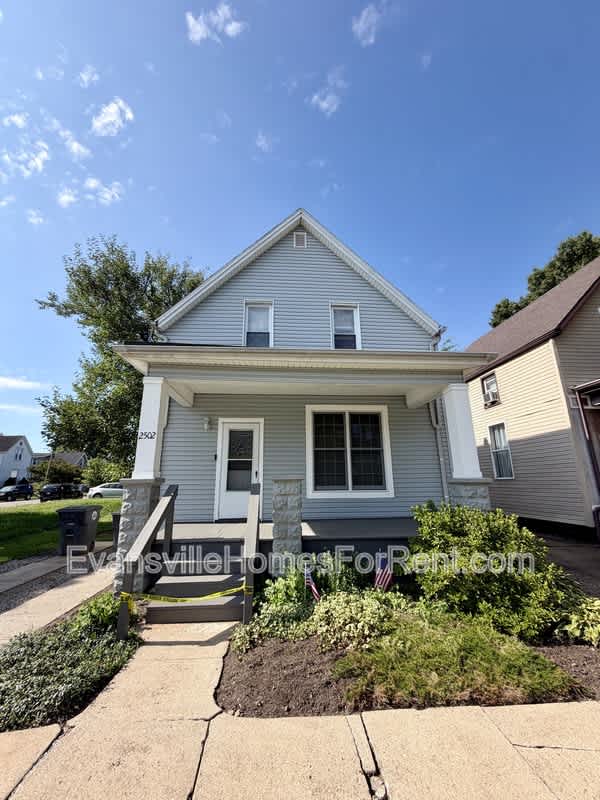2502 West Delaware Street – photo 1