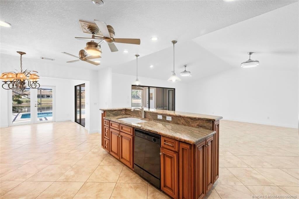3074 Ne Loquat Lane – photo 4