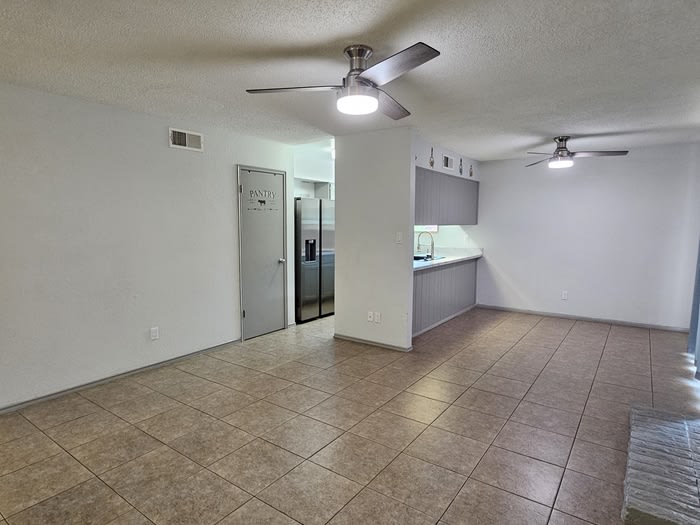 1622 West Village Way – photo 2