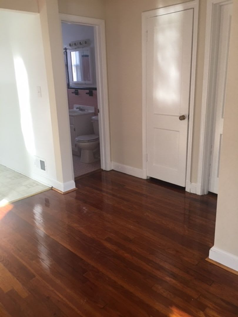 556 49TH Pl., NE – photo 4