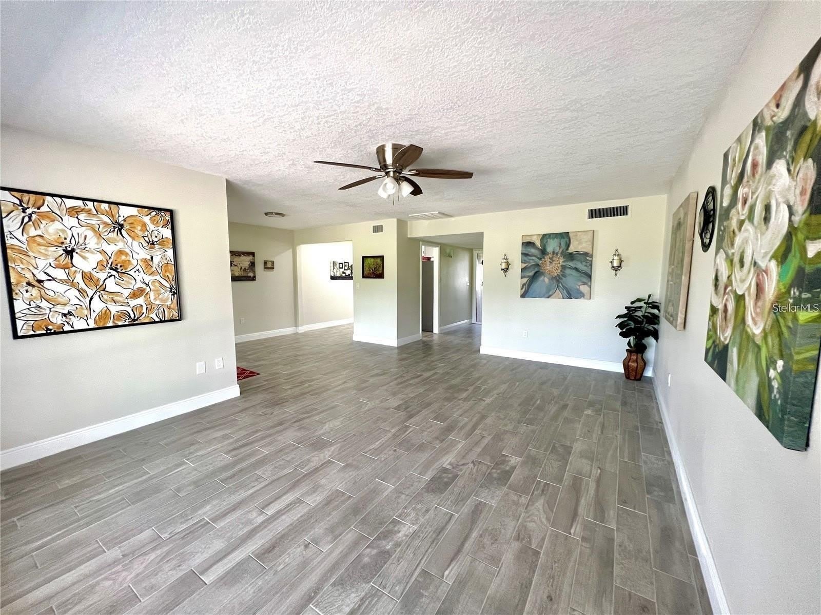 912 La Jolla Avenue – photo 5
