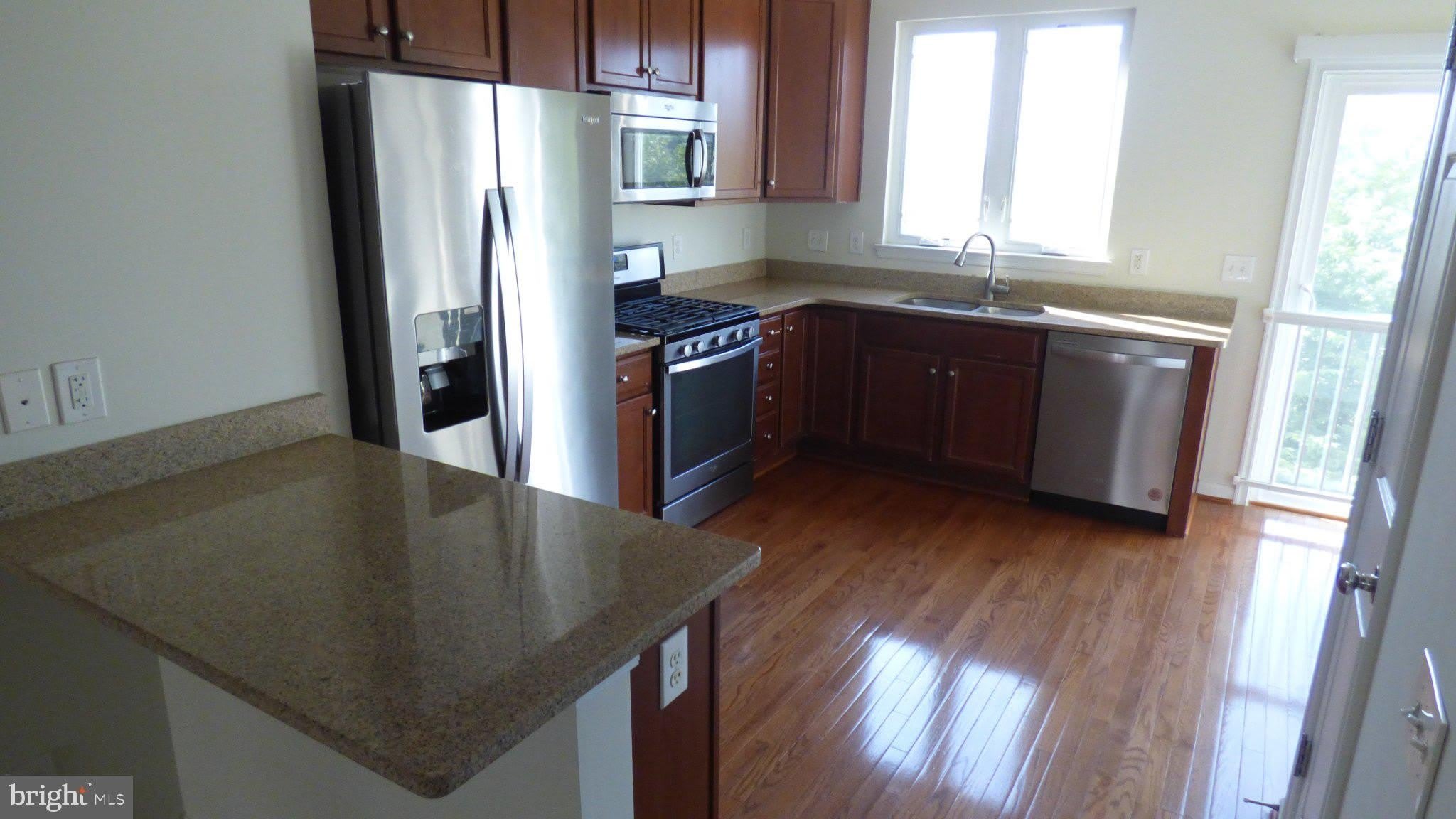 42638 NEW DAWN Terrace – photo 2