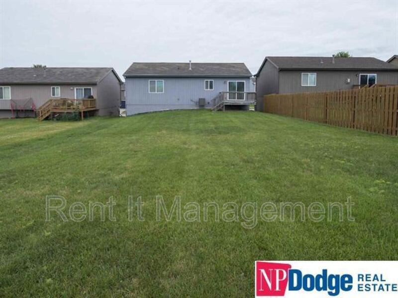 4701 N 168 Avenue – photo 2