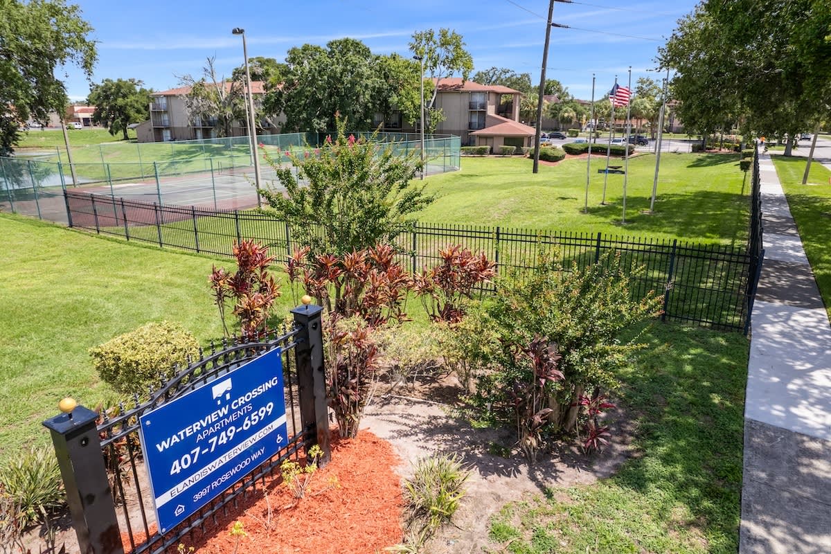 Waterview Crossing – photo 1