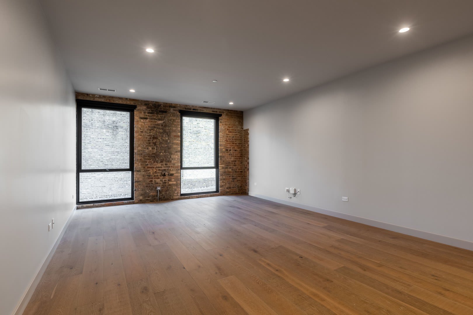 1706 Sherman Avenue – photo 3