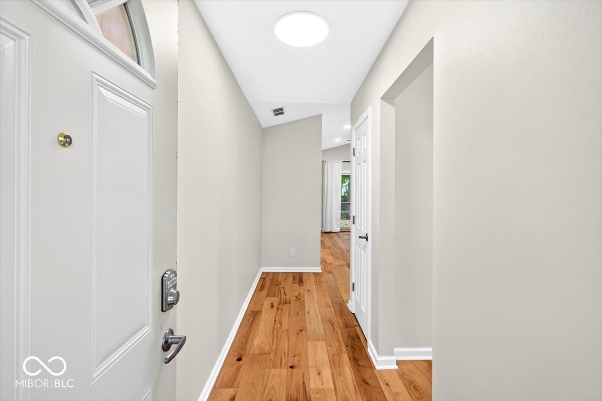 9218 N Park Avenue – photo 3