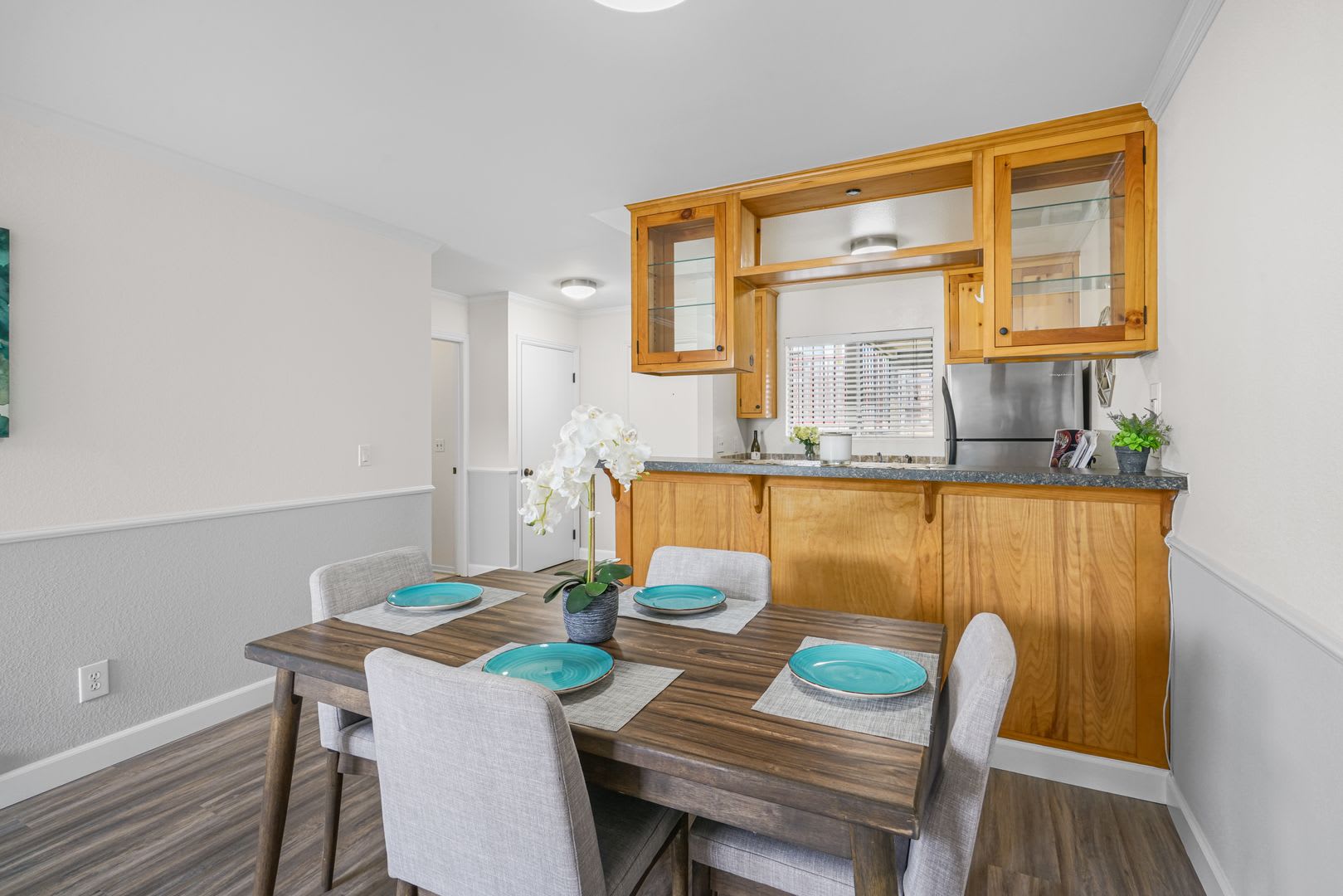 FOR RENT 1Br/1Ba 626 Sf Second Floor Condo Located In The Vibrant Allied Gardens/Del Cerro Neighborhood – photo 3