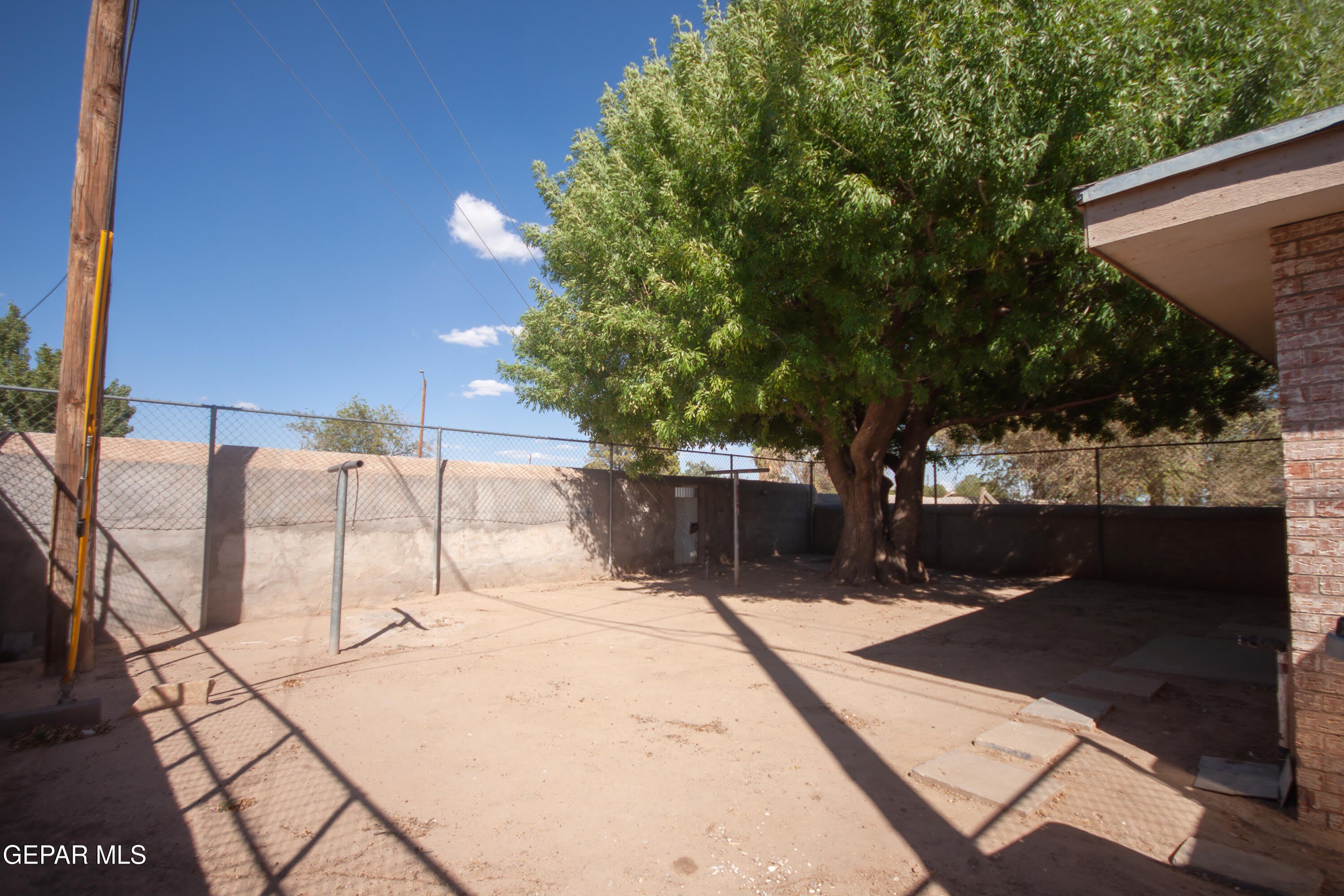 8153 SAINT ANDREW Lane – photo 2