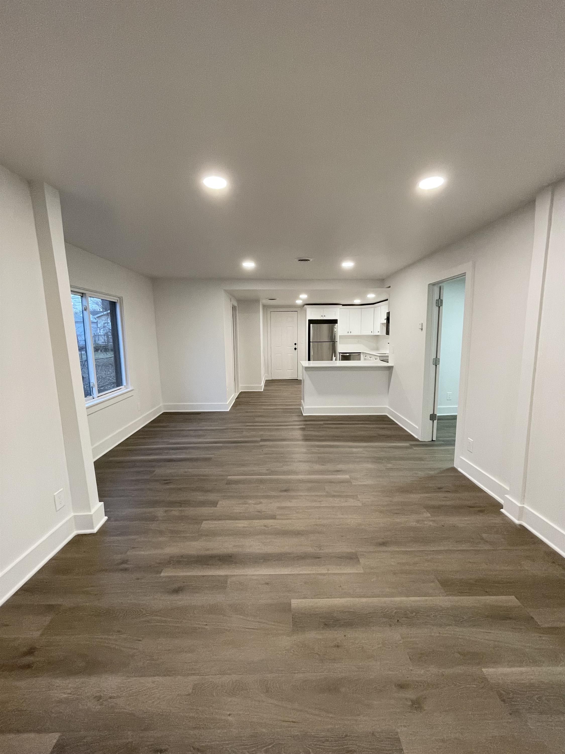 90 West Meyers Avenue – photo 2