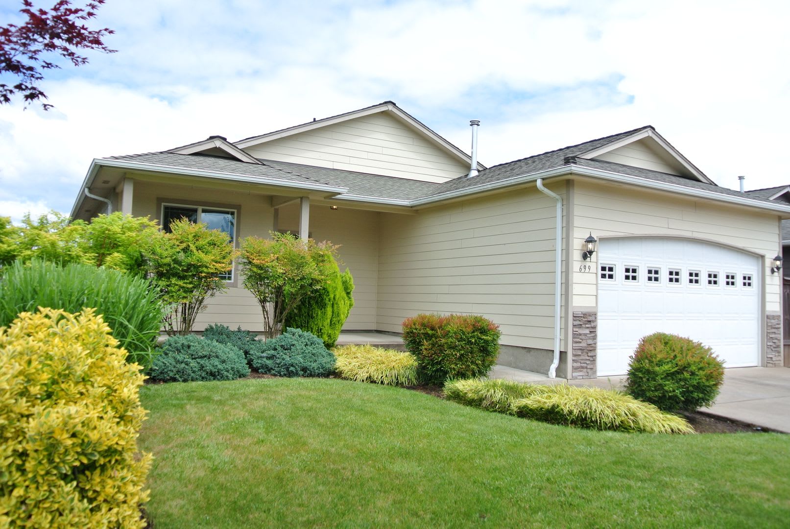 Spacious Single level Home in NE Albany – photo 2