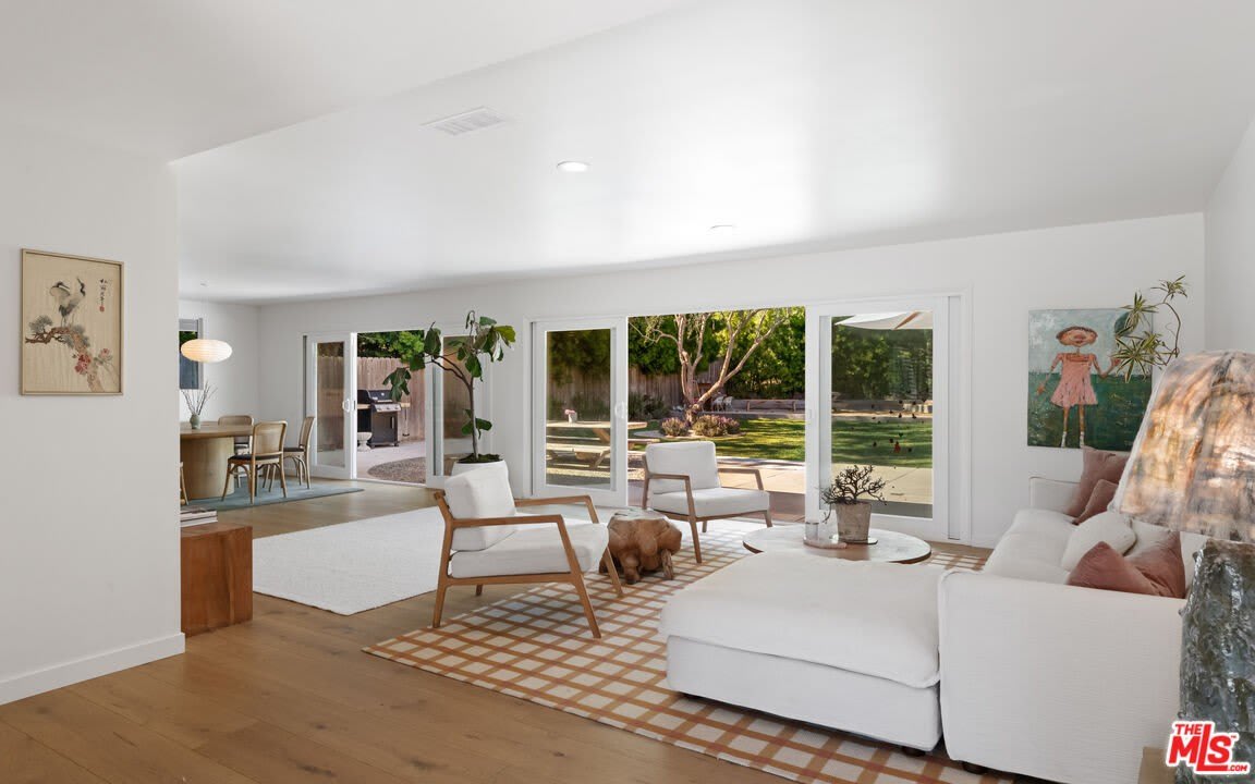 6202 Frondosa Dr – photo 3