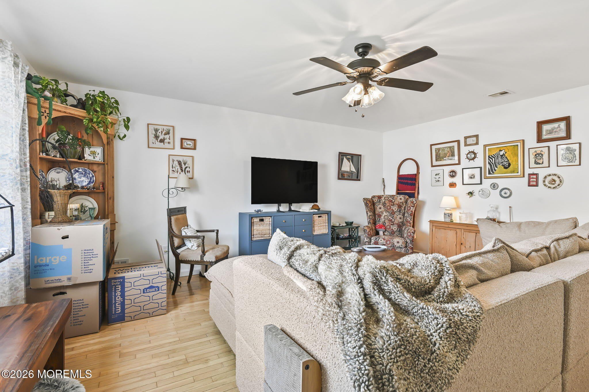 12 Bayview Avenue – photo 5