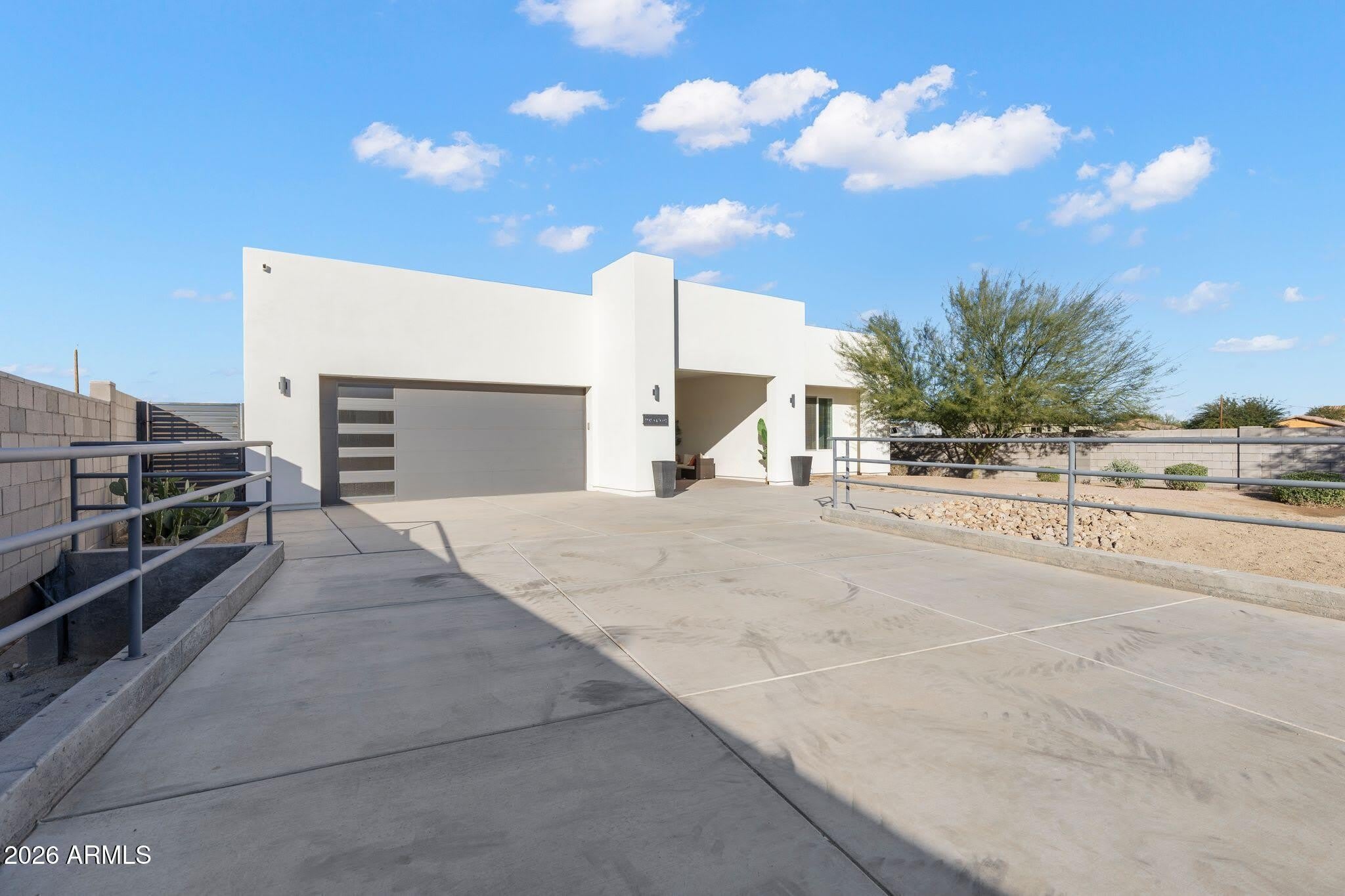 2252 E SOUTH MOUNTAIN Avenue – photo 4