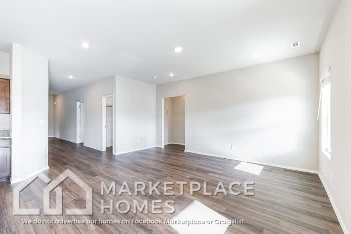 884 S Brambling Ln – photo 4