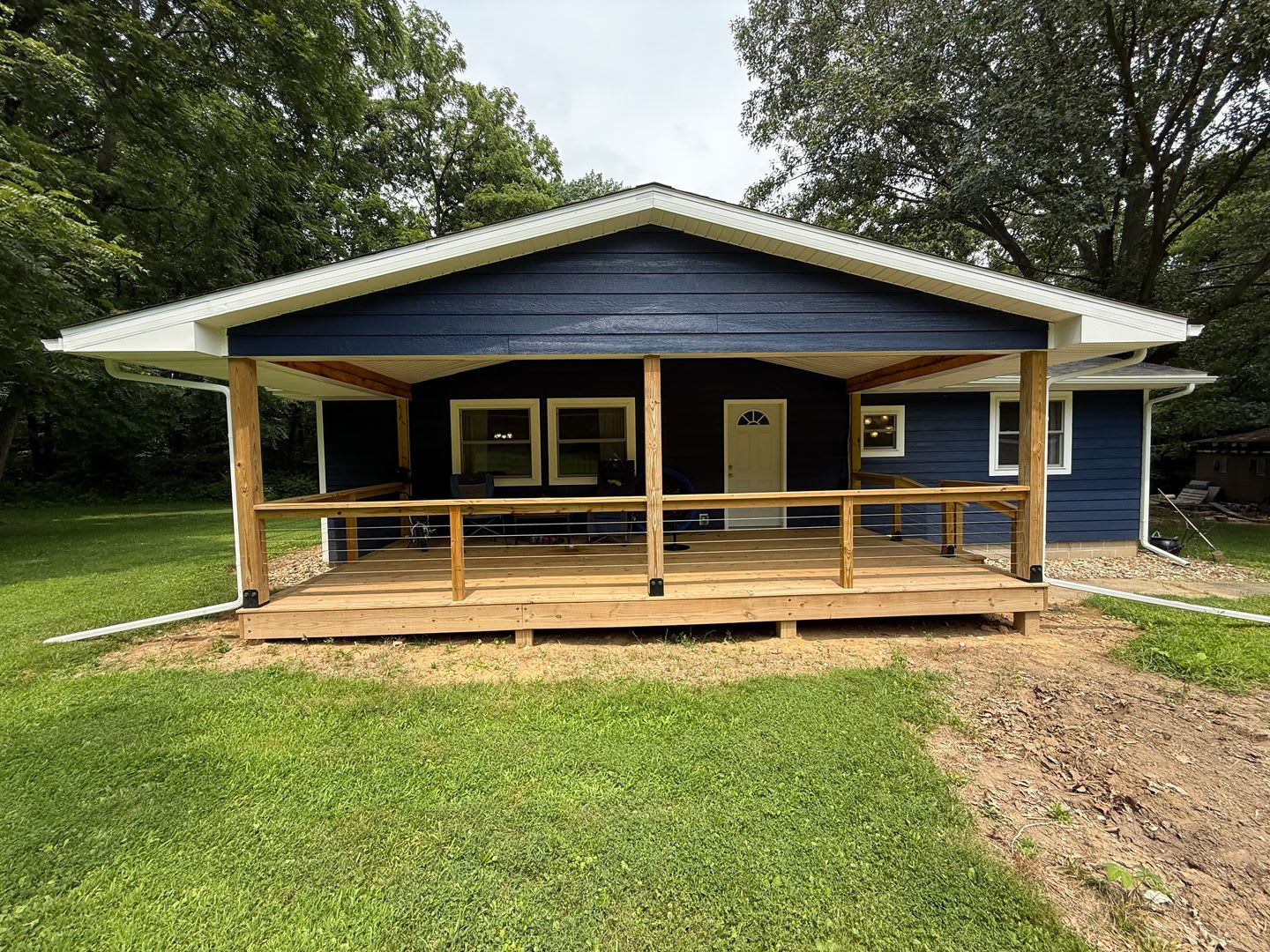 Beautiful 2 Bedroom in Secluded Area – photo 1