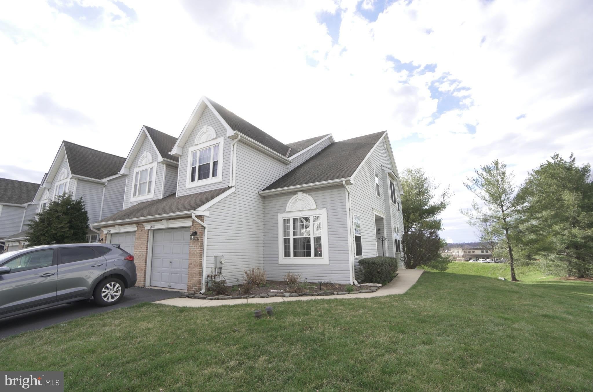 2041 GREENES WAY Circle – photo 2