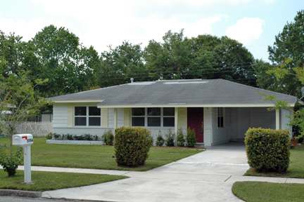 2256 Hyde Park Street – photo 1