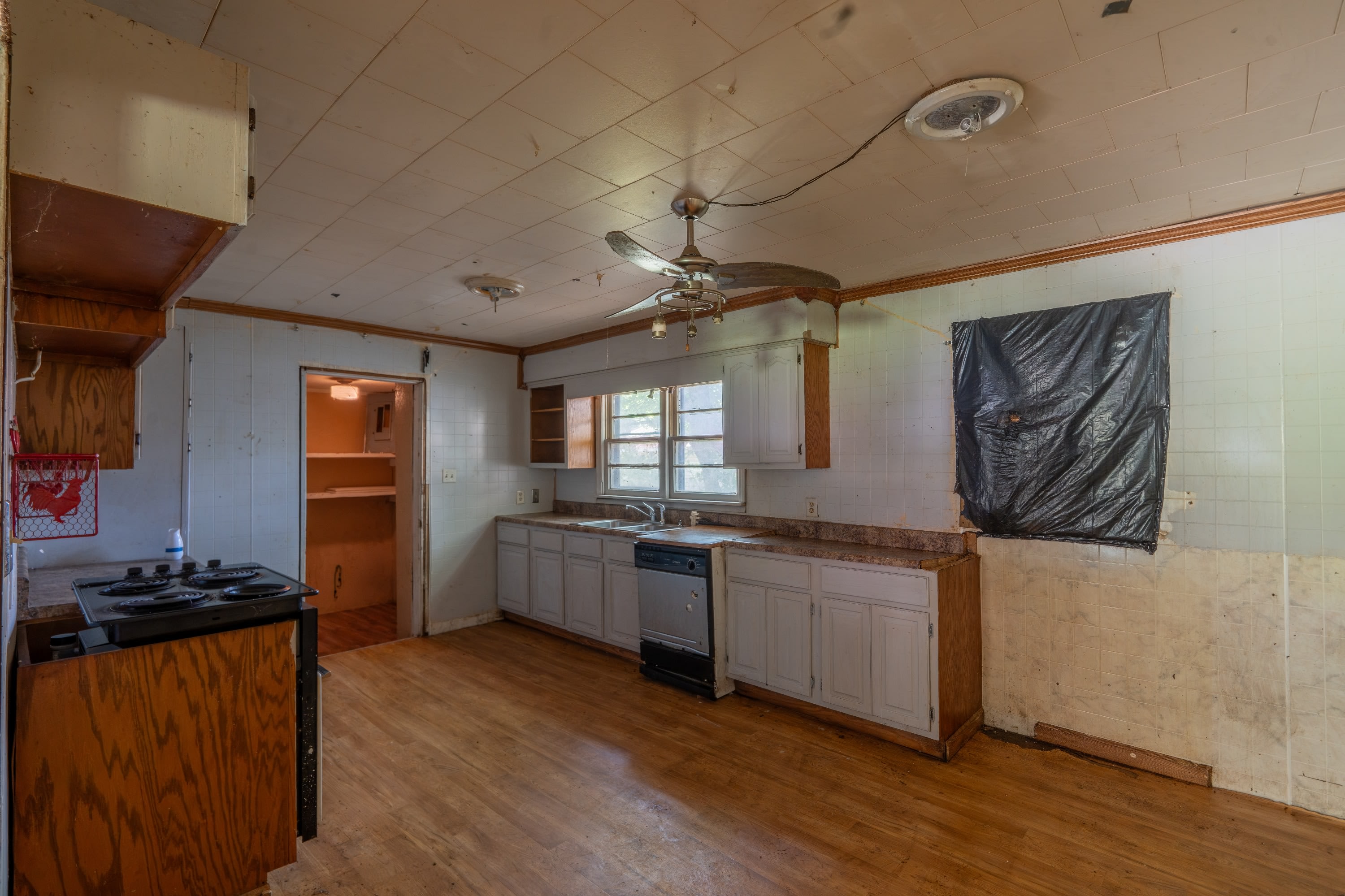 101 W Union St – photo 3