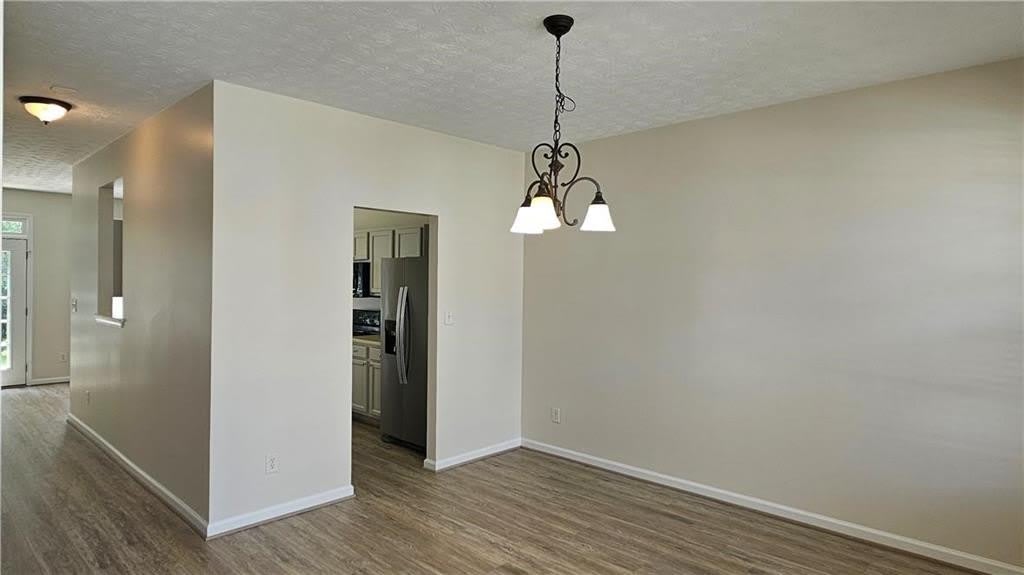 3060 Kentmere Drive – photo 3
