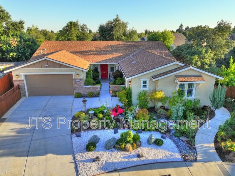 4988 Amina Fair Way – photo 2