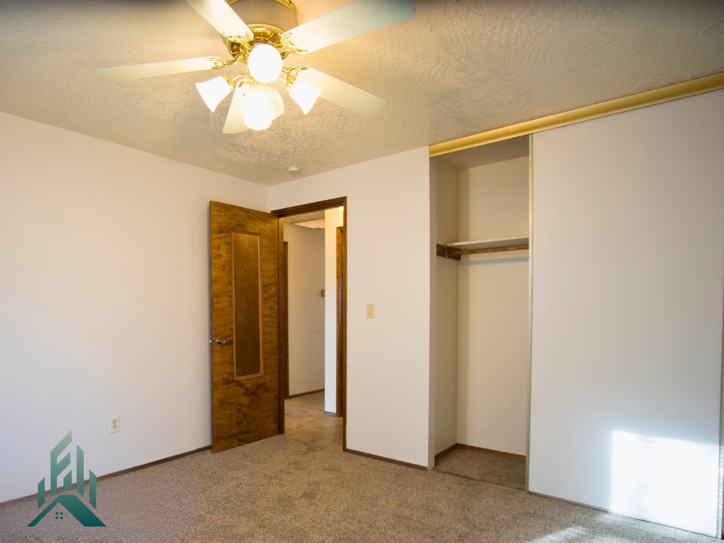 Charming 2 bed/1 bathroom – photo 5