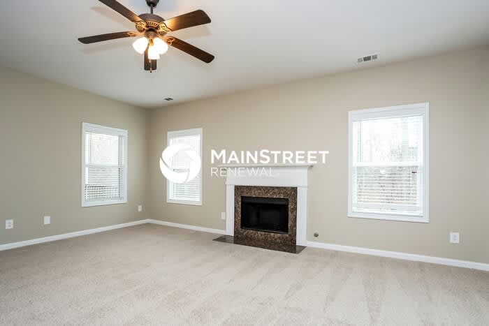 2729 Palmview Court Southwest – photo 2