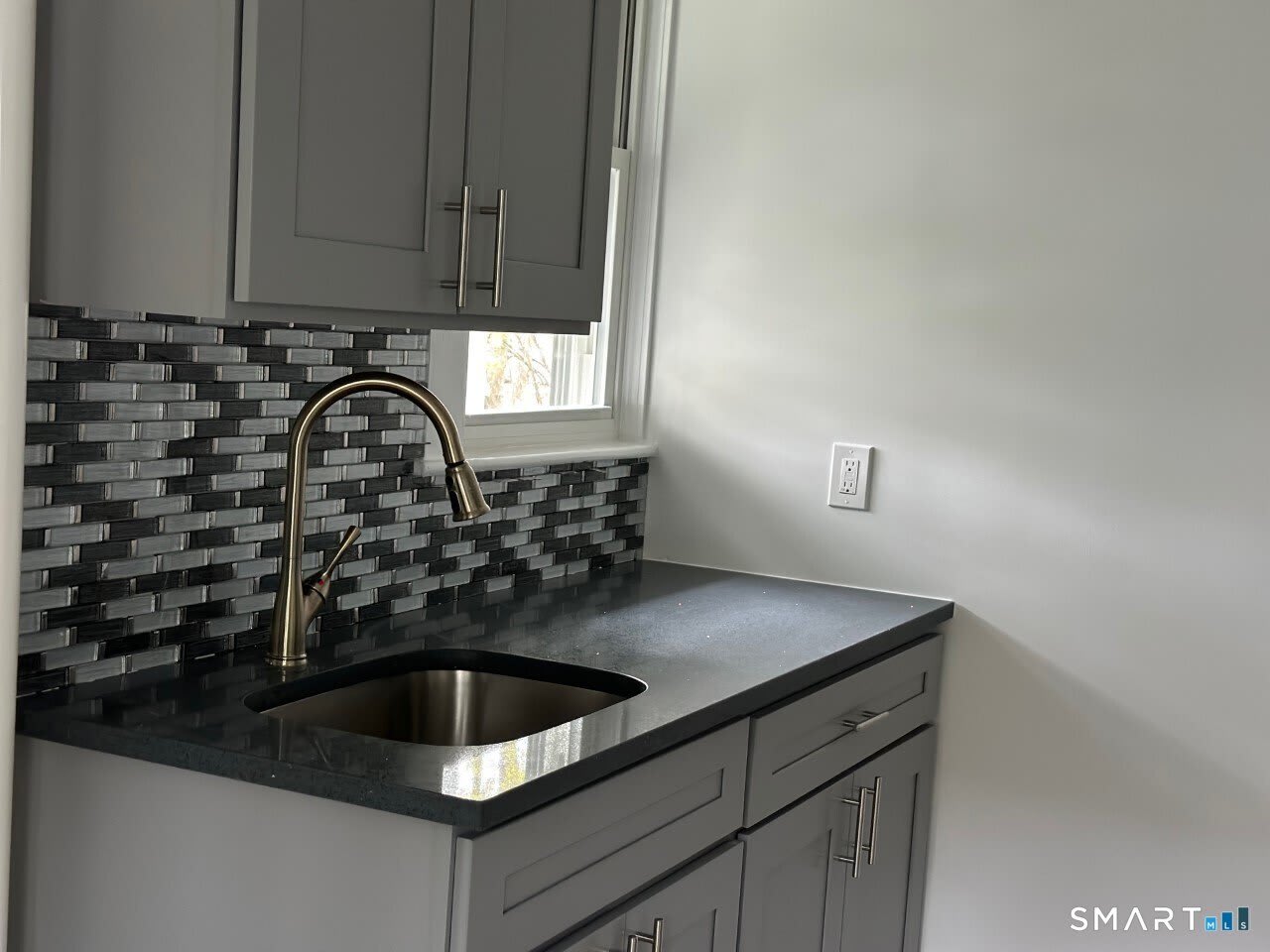 218 S Main Street – photo 5