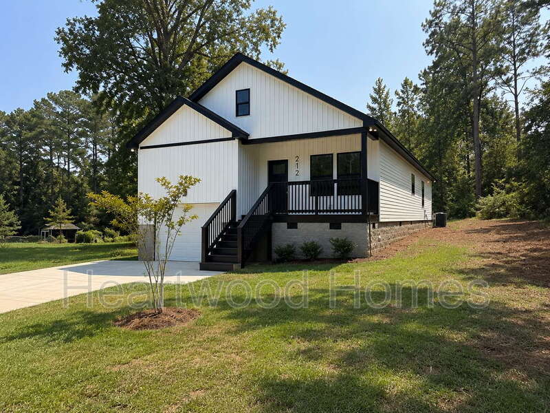 212 Lincolnshire Boulevard – photo 2