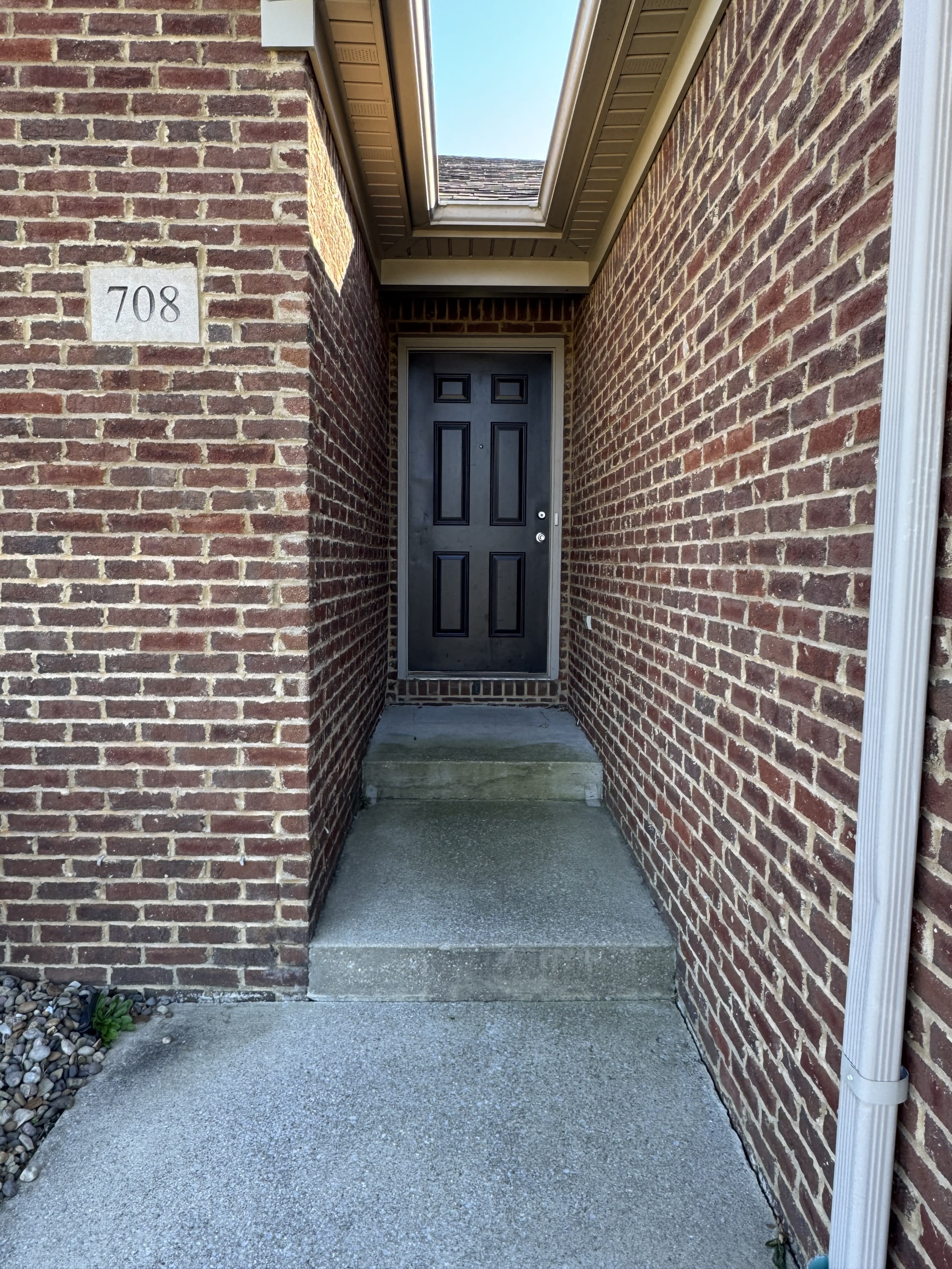 708 Chatham Court – photo 4