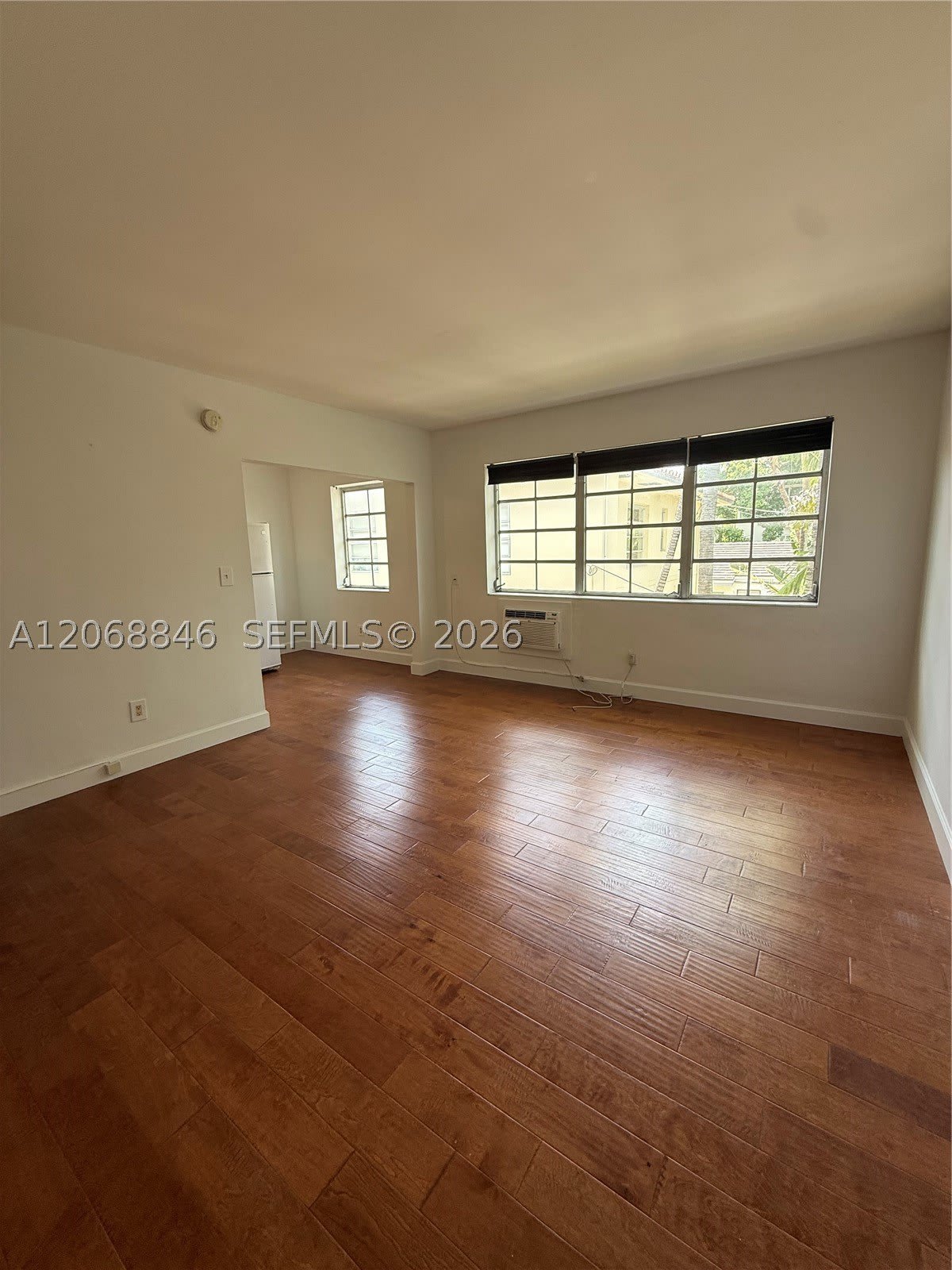 1616 Michigan Ave – photo 2