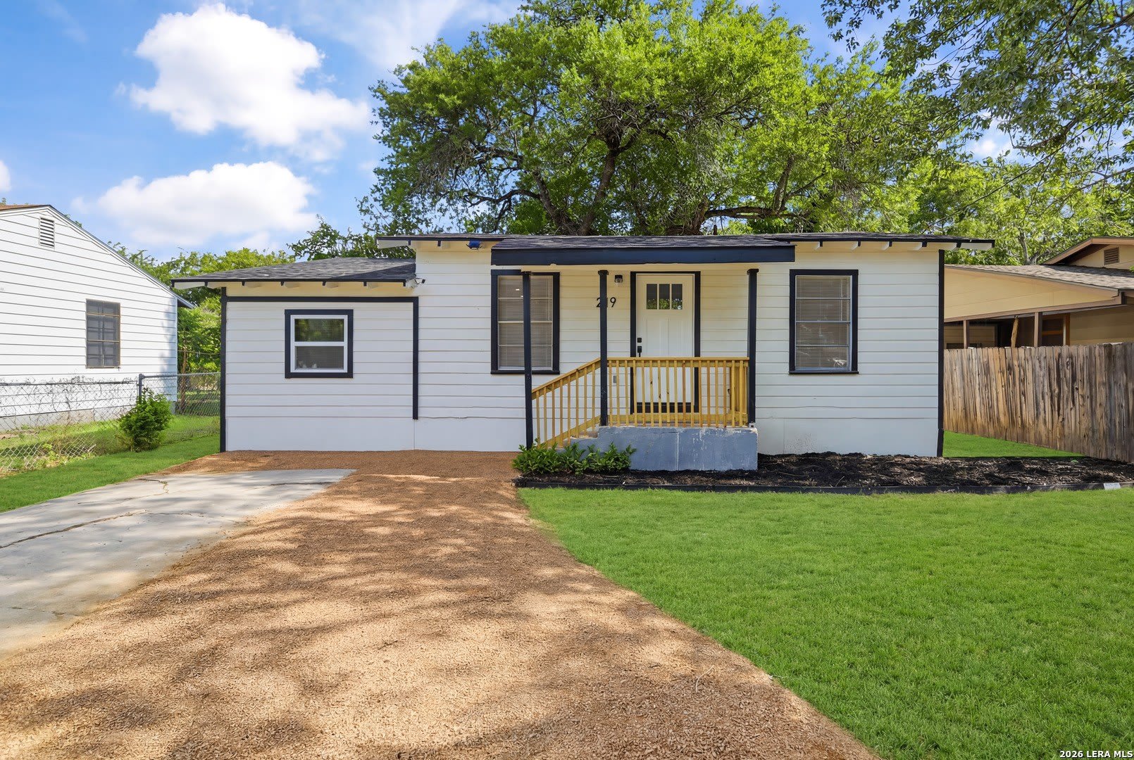 219 LA MANDA BLVD – photo 2