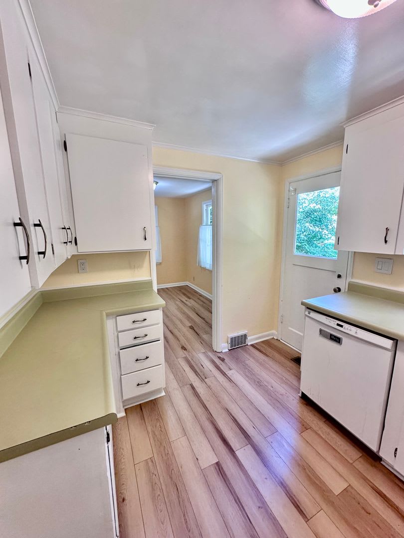 Charming 3bed/2bath House! – photo 4